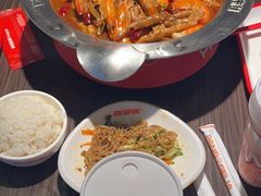 -胖哥俩肉蟹煲(盐城金鹰国际店)