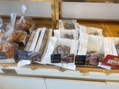 -金元朗(航空新城店)