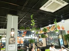 大堂-美膳居川菜馆油焖大虾烧烤(卓刀泉店)