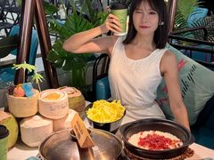 -三个椰子·现砍椰子鸡(金源CBD店)