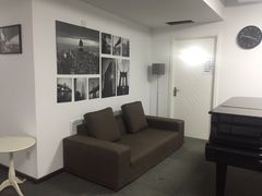 -梅纳·钢琴声乐架子鼓Mena Music(双井店)