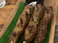 沙爹猪肉串-Naughty Nuri’s Phuket