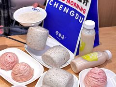 -李与白包子铺(桐梓林店)