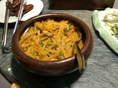 干蛤蜊炖土豆条-浩运海鲜·16年专注青岛菜(石老人店)