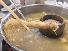 -朴小妹人参鸡汤火锅(长白山万达店)