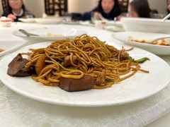 -梅龙镇酒家(南京西路总店)