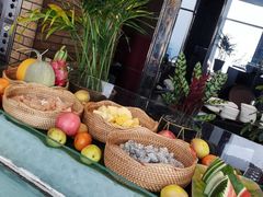 -唐拉雅秀酒店-西锦汇空中BBQ·思创餐厅