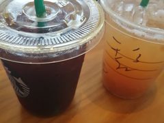 冰揺桃桃绿茶-星巴克(延吉百利城店)