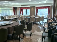 -香榭丽酒店(海宁皮革城店)