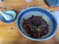 -沪西老弄堂面馆(定西路店)