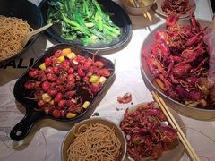 -巴厘龙虾·榜首油焖大虾(音乐学院·沿江酒馆店)