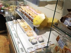 -好利来(彩香店)