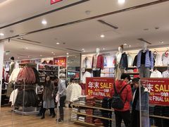 -优衣库(上海虹口龙之梦店)