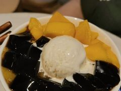 -小团圆糖水铺(襄阳南路店)