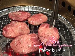 -山川小町·极番烧肉(新地假日广场店)