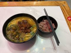 -俊杰拉面馆