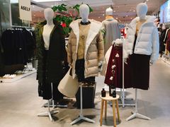 -美特斯邦威(新天地购物中心店)