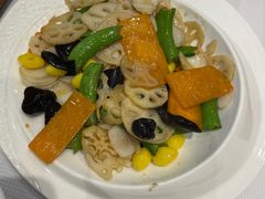 荷塘月色-胜记为食家·创新粤菜(车公庙店)