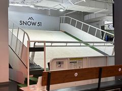 -SNOW51城市滑雪(万象城店)