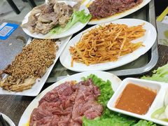-韩风烤牛肉冷面店