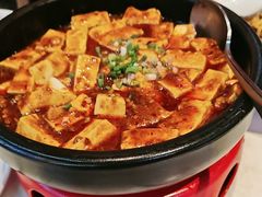 -渝是乎川渝小炒(新世界百货望京店)