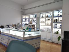 -云镜眼镜加工中心(南环路店)