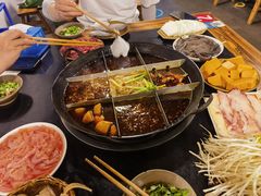 -苟味道老火锅(黄桷坪店)