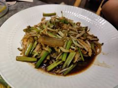 老济南炒合菜-闫府私房菜·老字号(恒隆店)