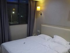 -创兴达酒店(深圳兴东地铁站店)