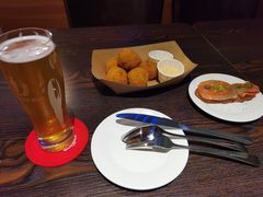 -瑞食酒馆 La Taverne Suisse
