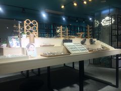 -Trend1881视光·蔡司视觉(领展广场店)