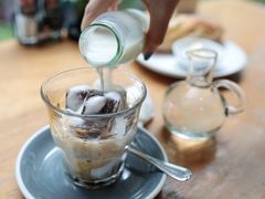 espresso冰块拿铁-ROAST