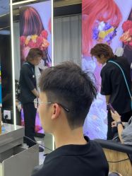 -藤野造型烫发染发