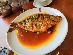 -一品味庄·地标武昌鱼·藕汤湖北菜(黄鹤楼店)