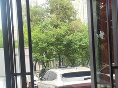 -老船舫·现做活鲜鱼馆(东郊记忆店)