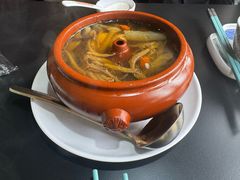 -桥边小楼·手工云南菜·丽江地标美食