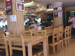 -J Daeng Seafood