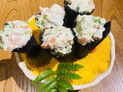三文鱼牛油果手卷-荟廷·晶萃(陆家嘴尚悦湾店)