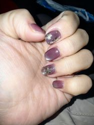 -丽心自助美甲美睫