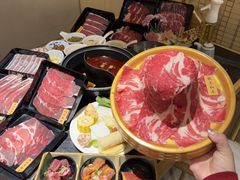 -匠牛亭·锅物烧肉放题自助(昆百大·泰业城店)