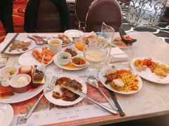 -芭菲盛宴·环球美食(解放碑英利国际店)