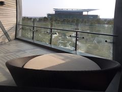 -上海滴水湖皇冠假日酒店