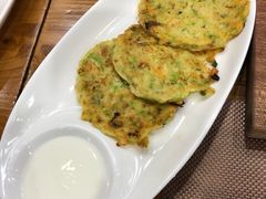 西葫芦饼配酸奶-TUK土耳其餐厅·下午茶(卢湾店)