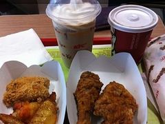 -肯德基(盘龙奥莱店)