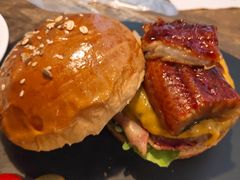 -HIGH FIVE哈福手工汉堡(桂林路店)