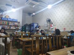 大堂-泸州酸菜豆花火锅川师店