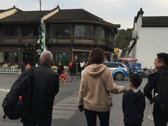 -东伊顺(高银街店)
