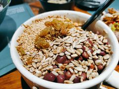 -八月美食小馆(银泰城总店)