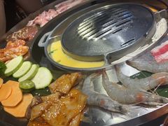 -哈哈碳都·牛肋条无限自助烤肉(台江万达店)