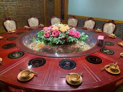 包厢-亮欢寨酸汤鱼(沙冲路店)